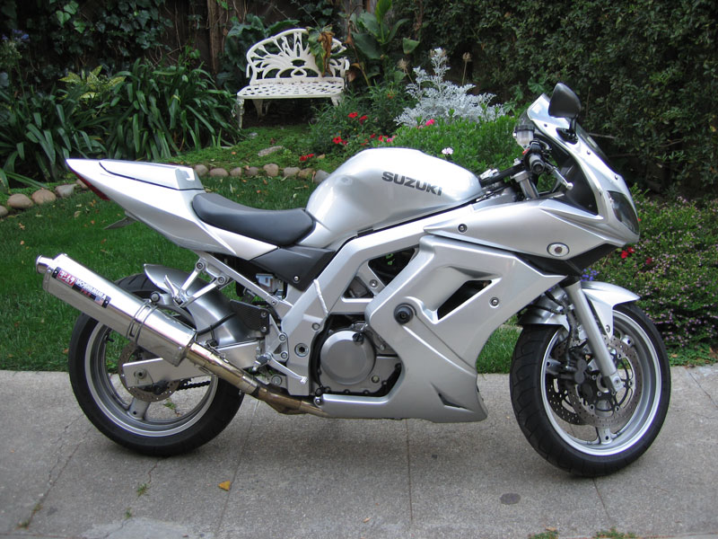 http://img61.xooimage.com/files/3/9/6/sv650s-27e99d5.jpg